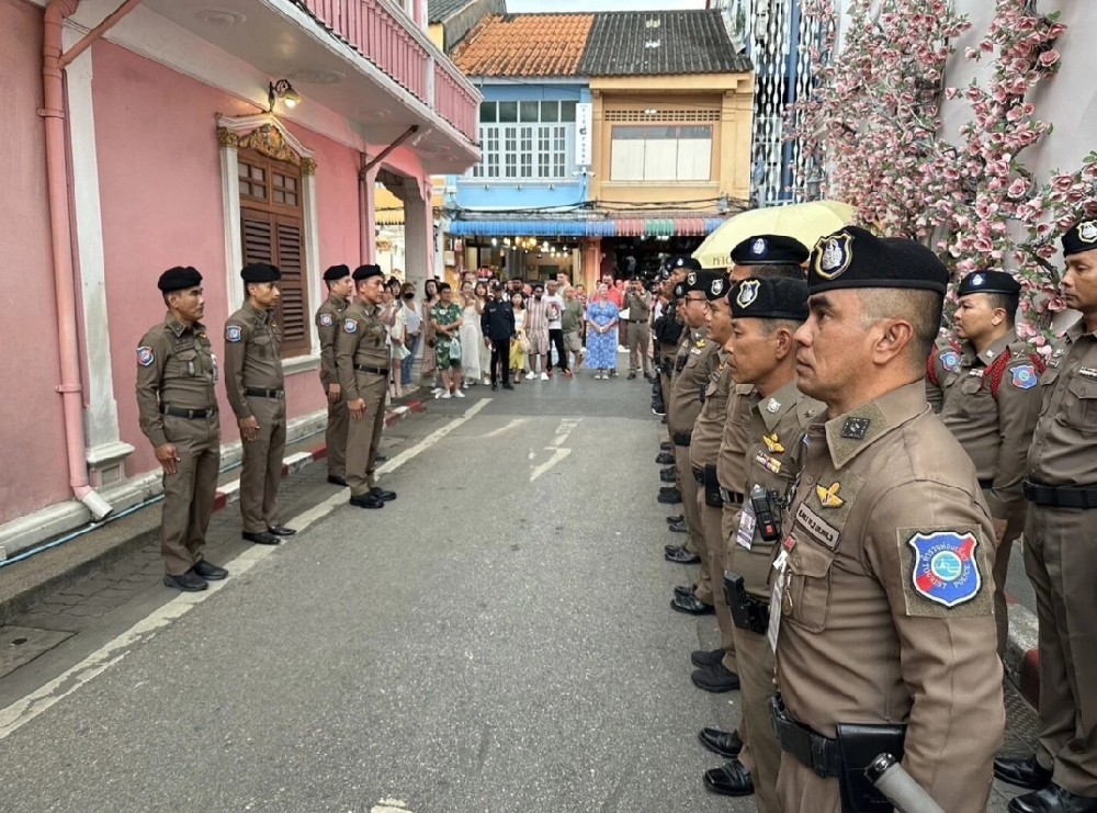 泰国新闻：泰国警方展开打击行动，保障旅游旺季安全