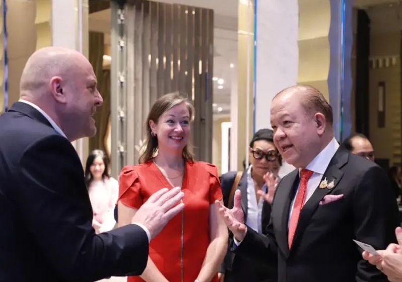 泰国即将携手中国香港打造区域金融中心